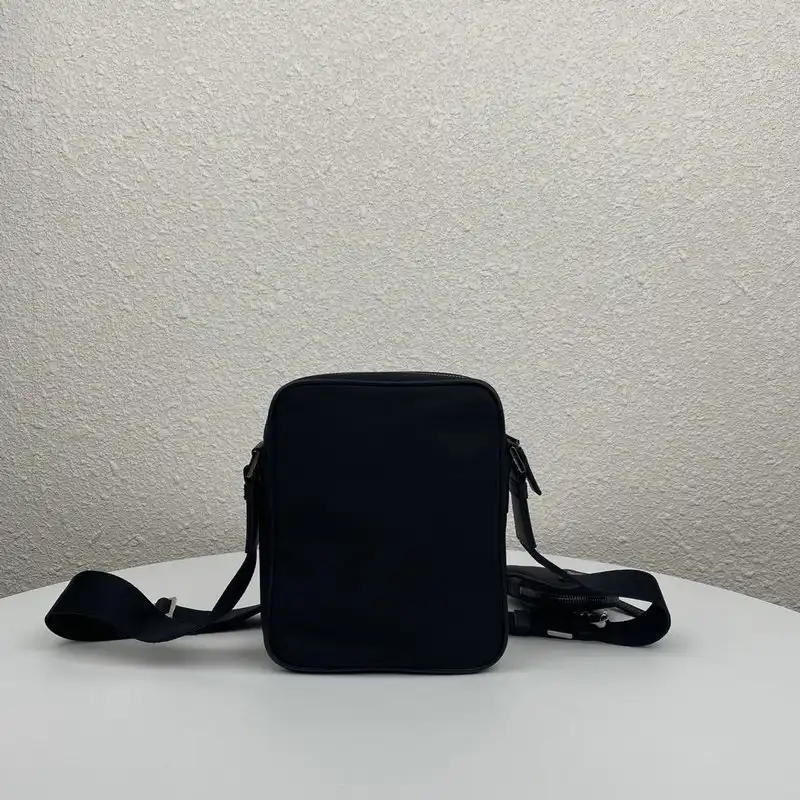 Pra*a bags 206b570120