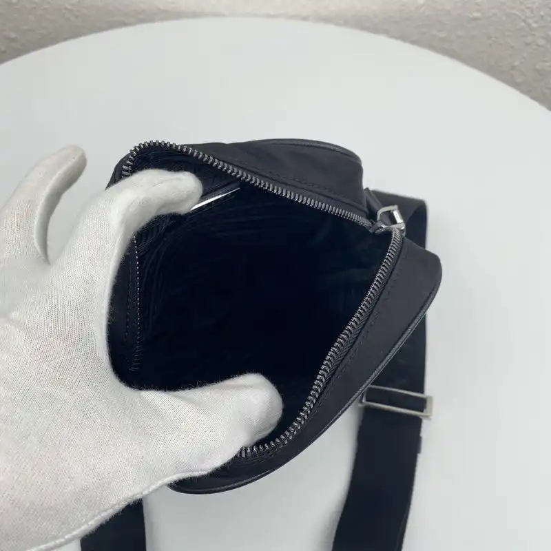 Pra*a bags 206b570120