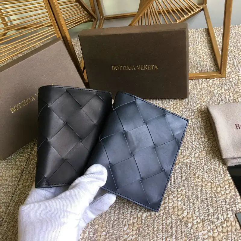 bo*te*ga Ve*ne*ta bag 2108sf0228