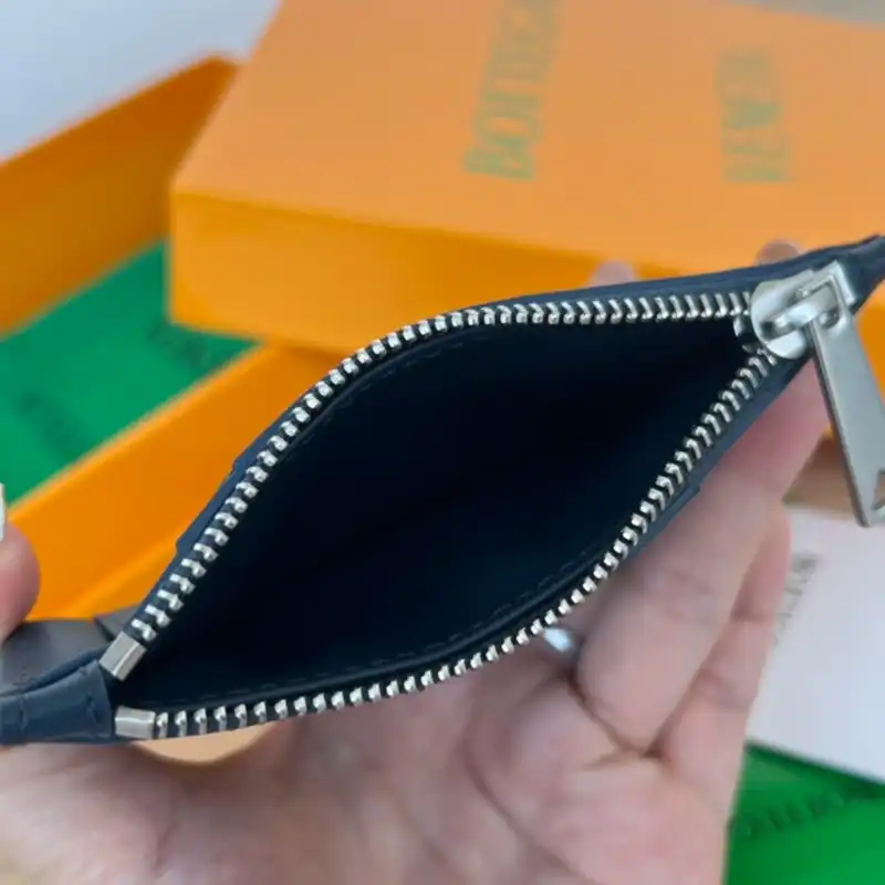 bo*te*ga Ve*ne*ta bag 2211sf0042