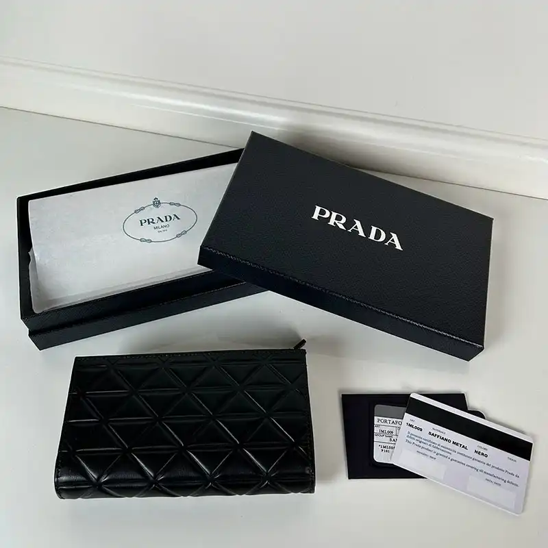 Pra*a bags 2411ya0013