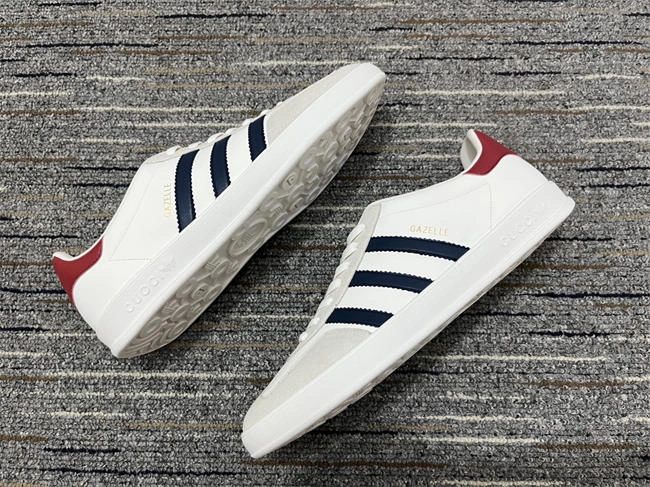 g*u*i x Ad*s bold 570